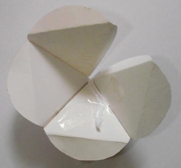 Christmas card bauble craft - step 3