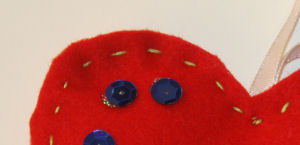 felt heart decorations - closeup of stitching
